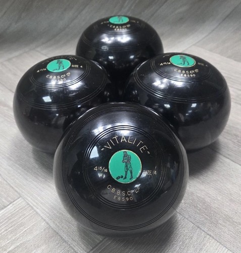 Vitalite lawn green bowls - green,