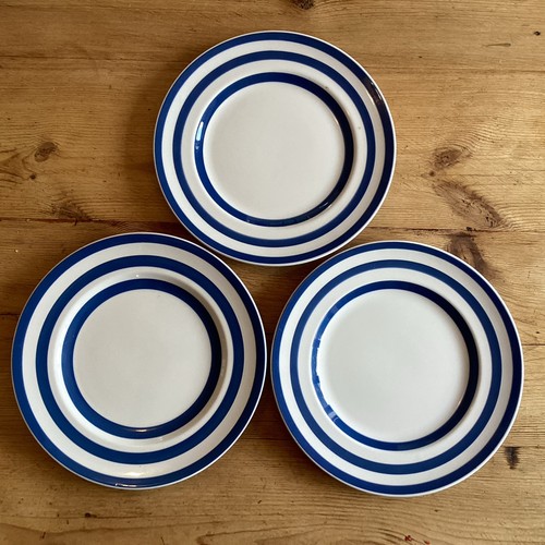Three vtg swinnertons - three,