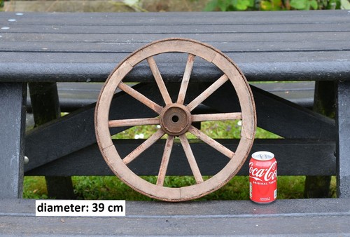 Vintage old wooden cart - , wagon