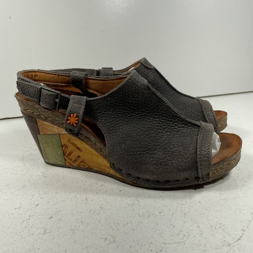 The art company leather wedge - art,