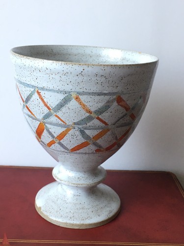 Studio pottery small footed