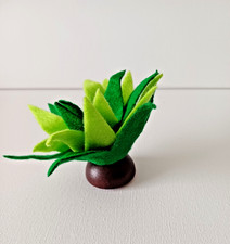 Pintoy Wildlife Safari Wooden Toy Plant Fern Plant, Felt and Wood