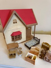 SYLVANIAN FAMILIES 2 STOREY