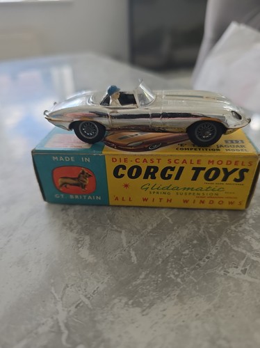 Corgi toys 312 type - toys, jaguar