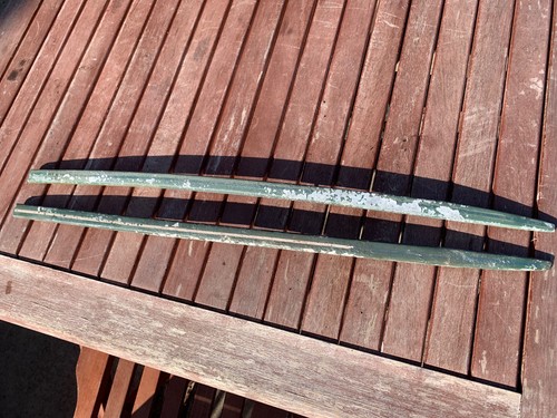Morris minor 1000 bonnet trims - morris,