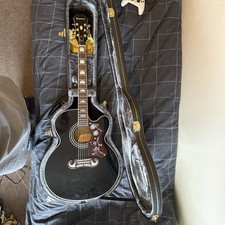 Epiphone EJ-200SCE Jumbo