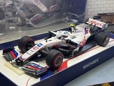 1:18 *BOXED* MINICHAMPS F1