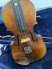 VIOLIN WITH ONE BOW , SHOULDER REST AND CASE / USED CONDITION