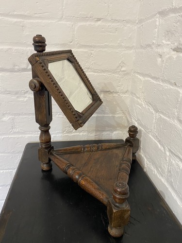Antique gents shaving toilet - shaving,