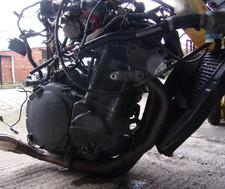 SUZUKI RF 900 (GSXR1100W) -