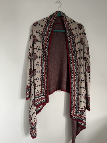 Long sleeved black red and - long,