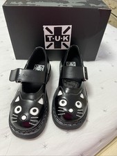 New Size 7 Tuk Shoes