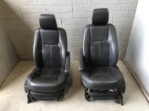 Discovery seats leather - 4,