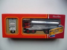 Corgi CC11703 - Guy Warrior Tanker - Wynns Heavy Haulage - Newport - MIB.