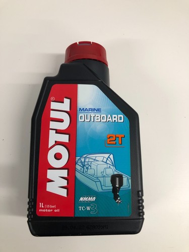 Motul oil outboard - oil, stroke