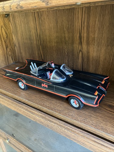 Mattel batmobile 1966 car - 1966,