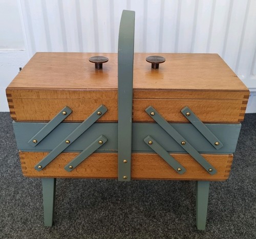 Sewing box tier accordian - box, 3