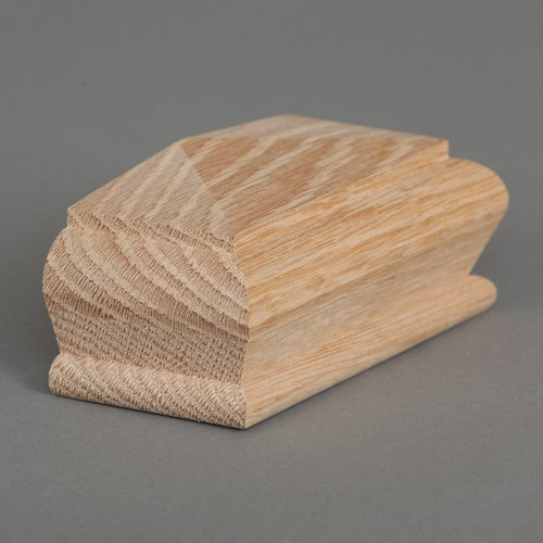 Clear lacquered oak - clear, pyramid
