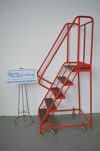 Warehouse steps tread - warehouse,