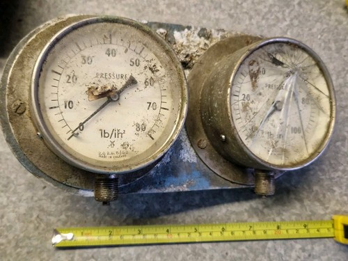 Pair pressure gauges - gauges, 80