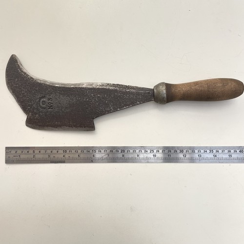 Antique no3 inch - , leicester
