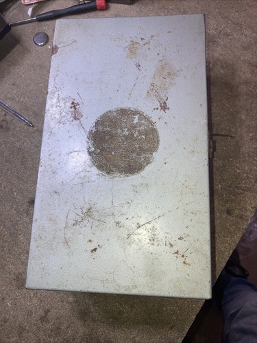 Small metal tool - metal, box