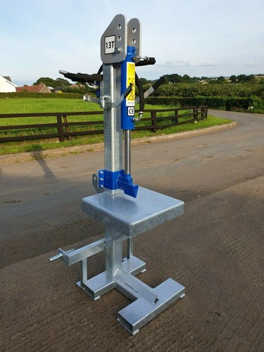 Tractor mounted log splitter - tractor,