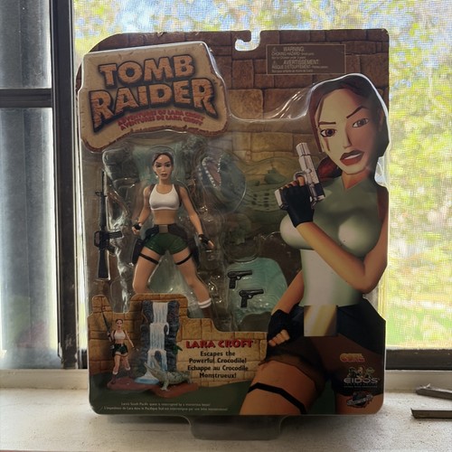 Playmates tomb raider lara - raider,