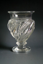 LALIQUE ERMENONVILLE GLASS VASE