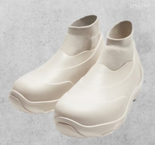 Zara socks beige shoes - socks,