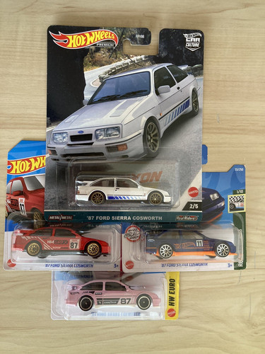 Hot wheels bundle new - x, 4