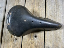 .VINTAGE ANTIQUE BICYCLE