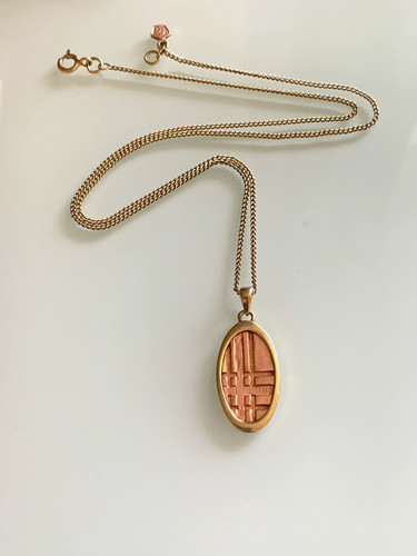 9ct 375 clogau necklace - 9ct,