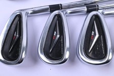 Taylormade R9 Irons / 4-PW+SW
