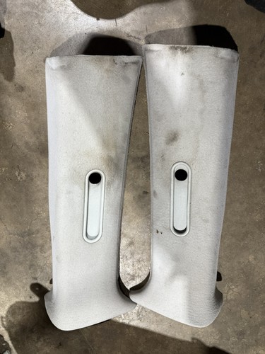 Golf mk4 pair b pillar - pair,