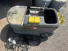 ⭐KARCHER PUZZI 10/1 CARPET CLEANER 240V POWERS UP FREE UK POSTAGE⭐ 2259