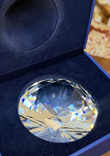 Genuine swarovski giant chaton - swarovski,