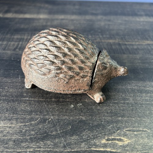 Cast iron hedgehog trinket box - iron,