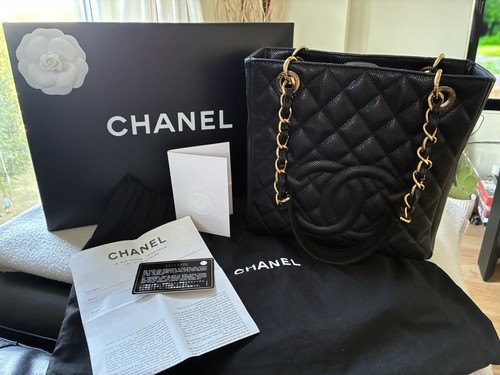 Chanel uni petit - uni, shopping