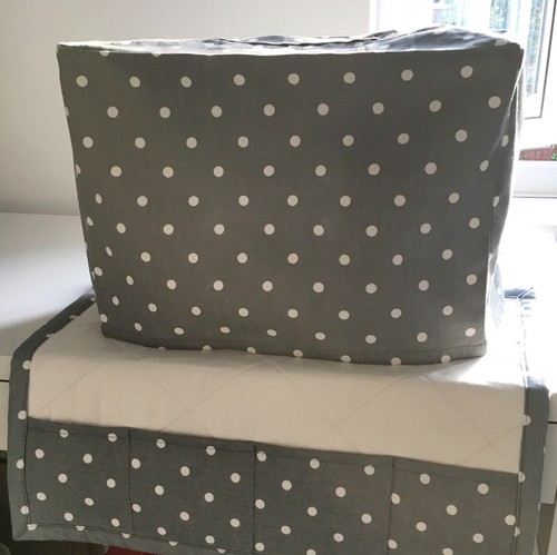 Sewing machine cover - /,