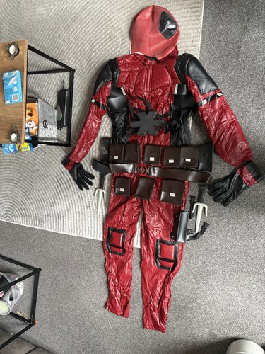 Full body padded deadpool - full,