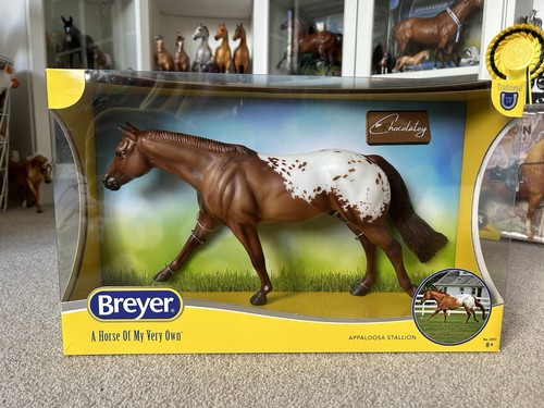 Breyer horse traditional scale - horse,