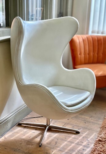Repro 1970 arne jacobsen - 1970’s,
