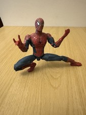 Spider-Man 6” Figure Super Posable 2002 Toy Biz ( Damaged Thumb)