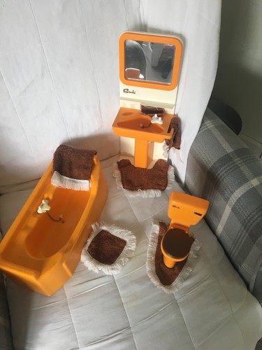 Various sindy dolls furniture - sindy,