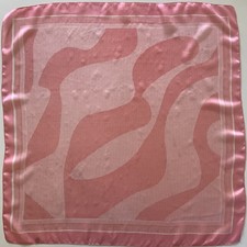 D3 A Pink Abstract Geometric