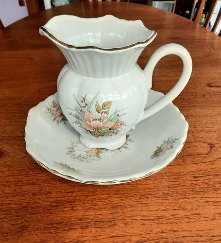 Maryleigh pottery from - maryleigh, pottery from