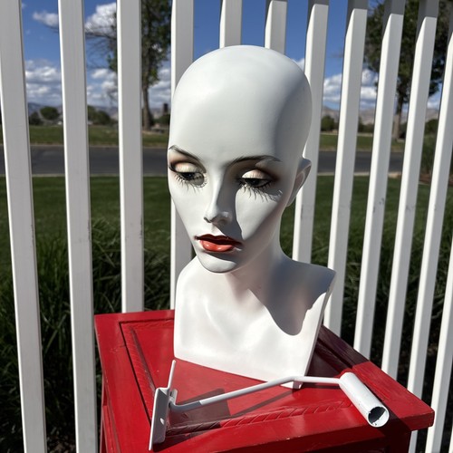 Female mannequin head - for, wig