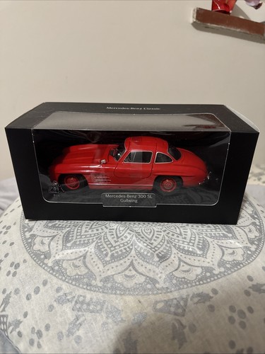 Mercedes dealer classic - mercedes,