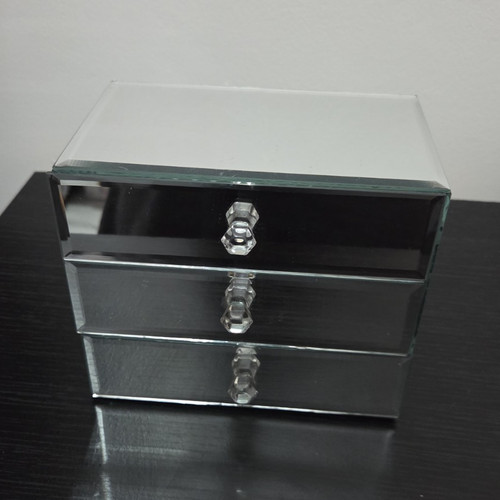 Silver mirrored glass - silver,